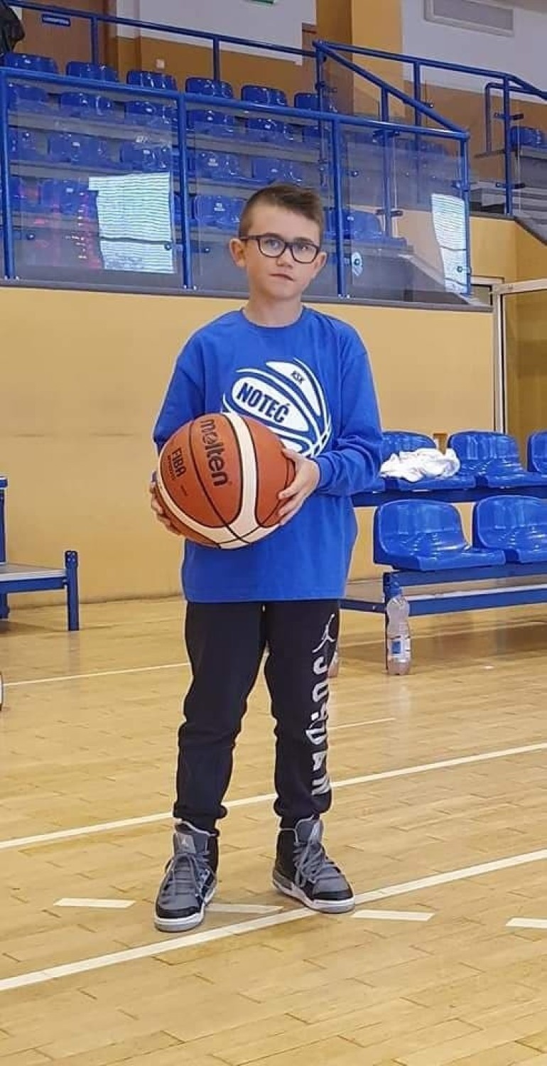 Massey Damian Laskowski nagrał utwór dla Noteci Inowrocław