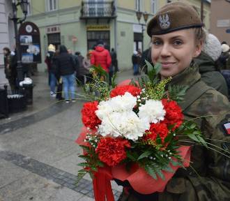 Przysięga żołnierzy 9. Łódzkiej Brygady Obrony Terytorialnej w Piotrkowie 