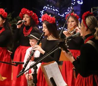 Noworoczny koncert Guzowianek w Szkole Muzycznej [FOTO]