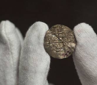 To unikatowy skarb. Najstarsza moneta w Polsce. Warta jest każde pieniądze 