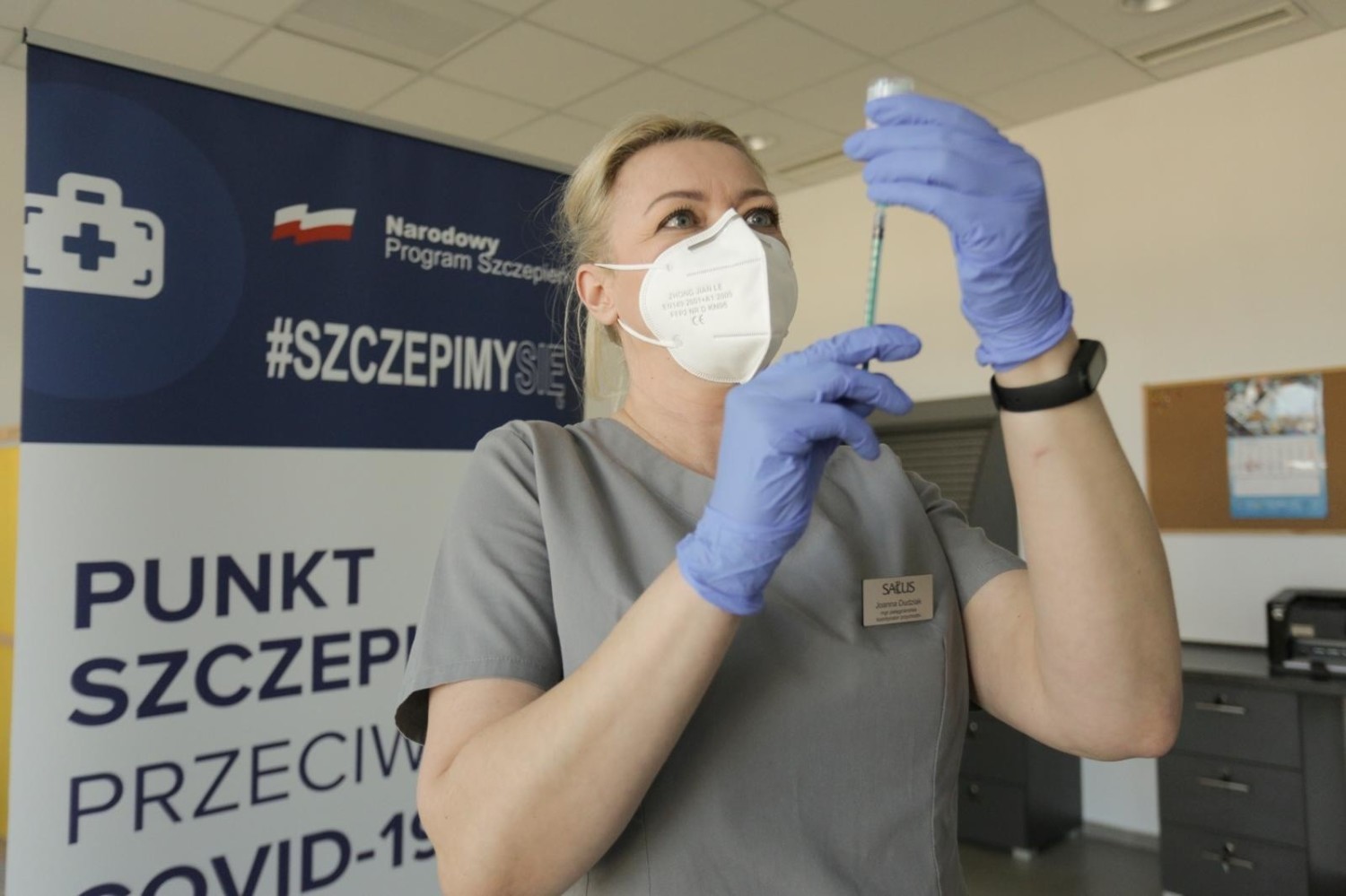 Czy szczepienia na COVID-19 staną się obowiązkowe? Taki postulat staje się coraz popularniejszy nie tylko wśród lekarzy, ale także polityków