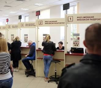Duże zainteresowanie paszportami w Małopolsce. Jak wypada Kraków?