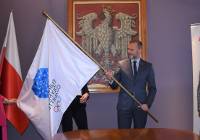 Do Oświęcimia trafiła flaga Igrzysk Europejskich Kraków - Małopolska 2023