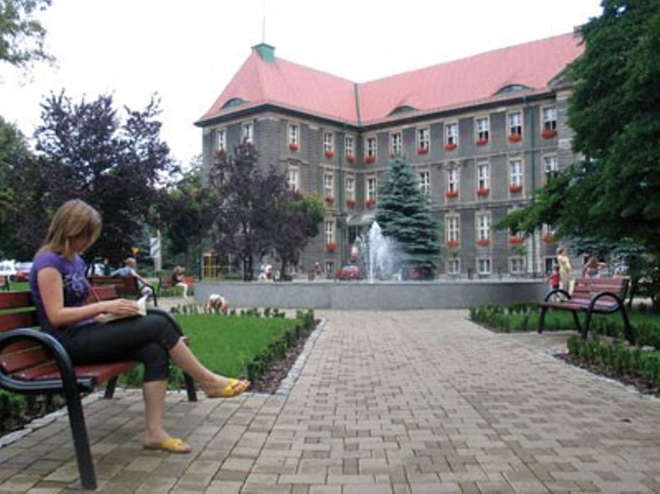 Pięć lat temu UM kosztował nas niecałe 24 mln zł, teraz 31 mln zł