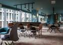 The Nest. Warszawski co-working w najcieńszym budynku na Pięknej. Przy jednym z biurek Filip Springer napisze nową książkę [ZDJĘCIA, WIDEO]