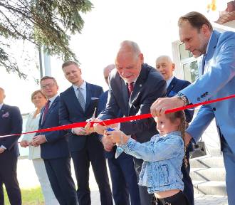Oficjalne otwarcie Szkoły Podstawowej w Srocku po rozbudowie i modernizacji ZDJĘCIA