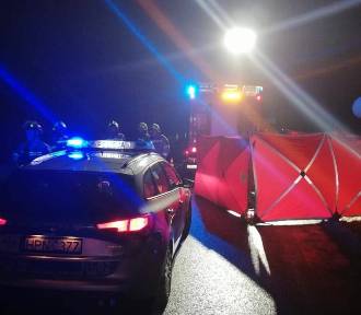 Tragedia w Cisach na drodze krajowej nr 22. Nie żyje potrącony pieszy