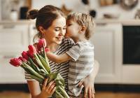 Najlepsze życzenia na Dzień Matki. Czego życzyć mamie? Sprawdź nasze propozycje!
