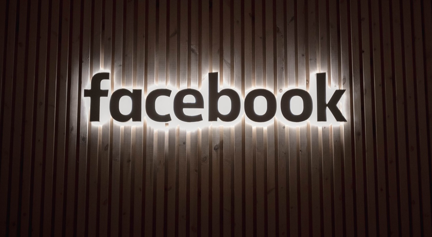Facebook wesprze media w czasie epidemii koronawirusa