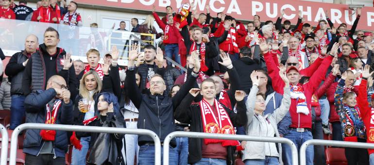 Widzew Lechia. Kibice na meczu w Sercu Łodzi byli świadkami dobrego meczu i co najważniejsze, zwycięskiego
