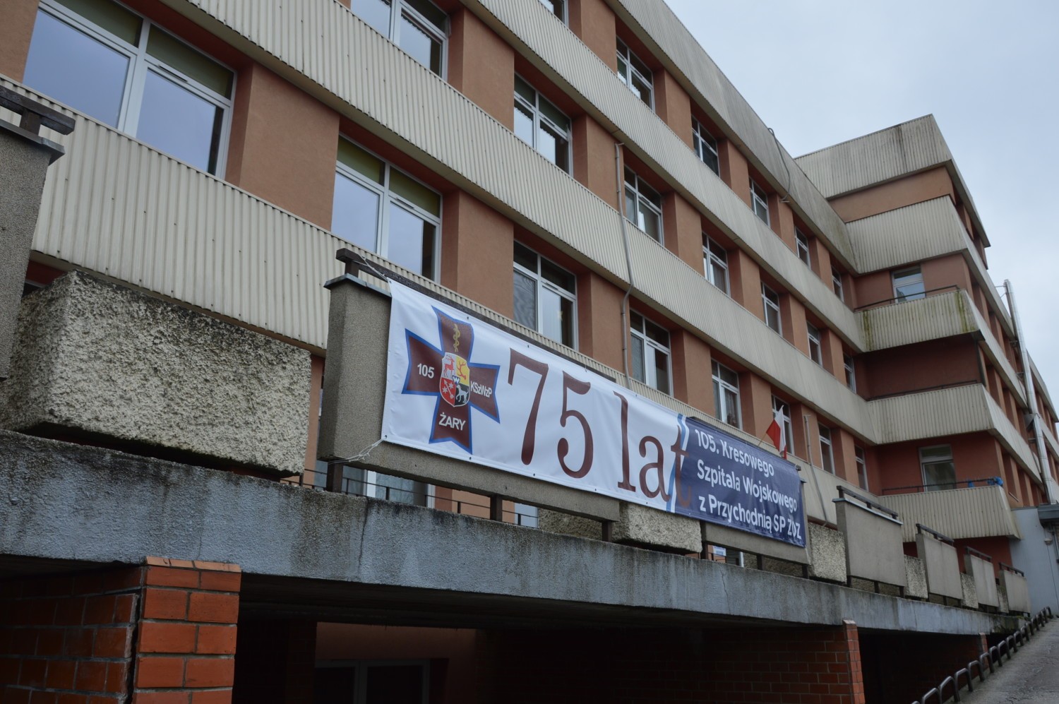 37-latek okradł ratownika medycznego