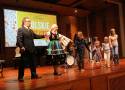 Koncert i tańce w szkole muzycznej w Chełmnie. Zdjęcia