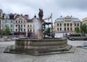 Na cieszyńskim rynku ruszyła renowacja fontanny z figurą św. Floriana