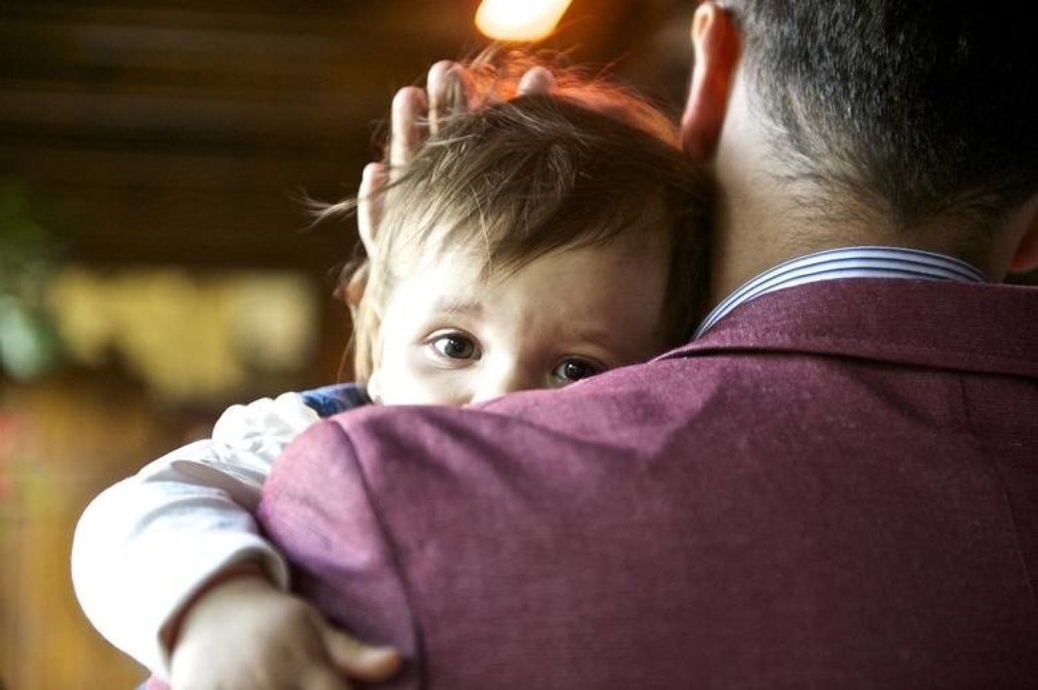 Dotychczas inny członek najbliższej rodziny mógł pójść na jeden z wymienionych urlopów tylko wówczas, gdy matka miała orzeczenie o niezdolności do samodzielnej egzystencji, przebywała w szpitalu lub innym zakładzie leczniczym ze względu na stan zdrowia uniemożliwiający jej opiekę nad dzieckiem 24 godziny na dobę, a także jeżeli matka zmarła lub porzuciła dziecko