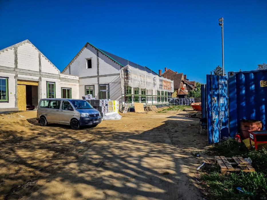 Budowa sali sportowej i przedszkola w Wilkowicach