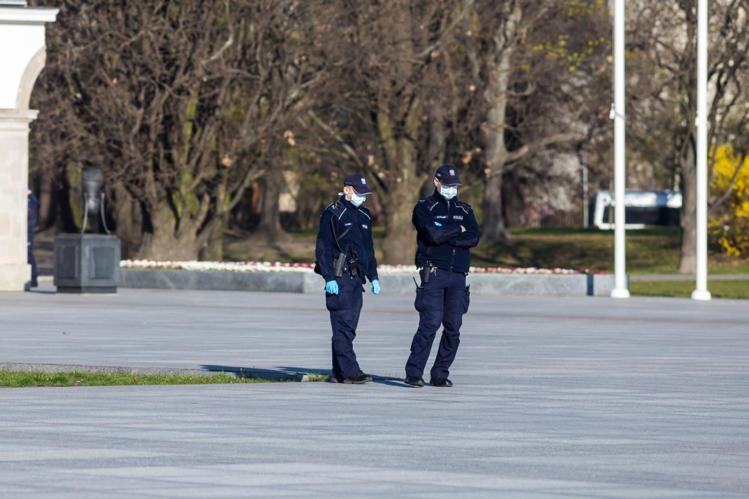 Mandaty za brak maseczki są już zgodne z prawem
