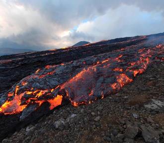 Islandzki Grindavik zagrożony wybuchem wulkanu. Partnerski Uniejów oferuje wsparcie