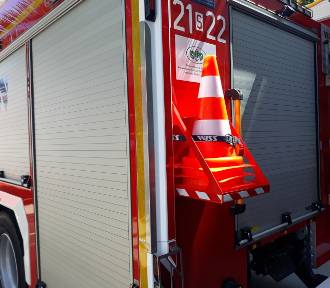 Groźny pożar w Szczejkowicach. Dwie osoby w szpitalu