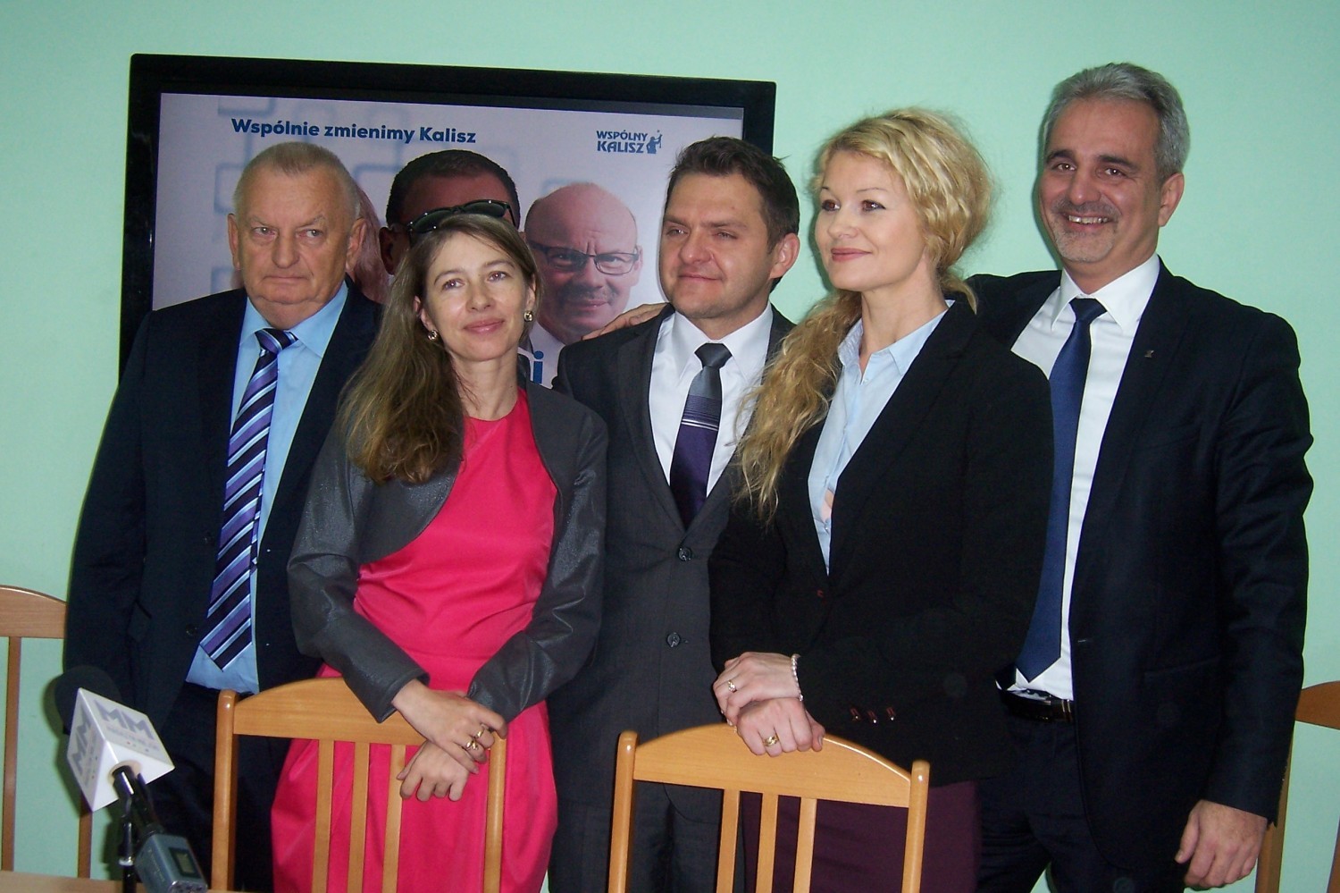 Nowo wybrani SLD w Kaliszu podziękowali wyborcom i zapewnili o poparciu dla Grzegorza Sapińskiego