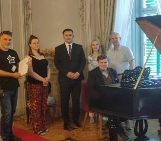Na tym fortepianie uczył się grać Ignacy Jan Paderewski
