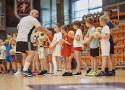 Turniej piłki ręcznej dla najmłodszych w Kwidzynie. Zawodnicy MMTS Kwidzyn trenowali razem z dziećmi [ZDJĘCIA]