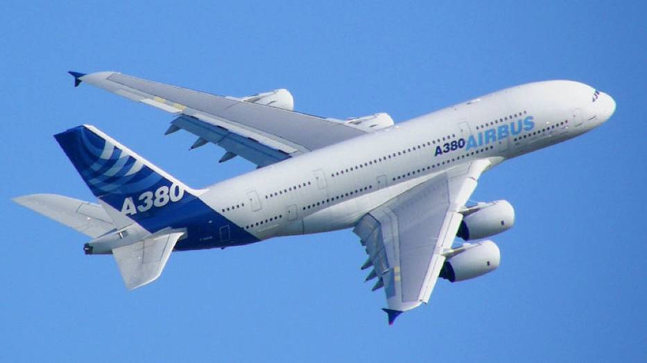 Airbus A-380