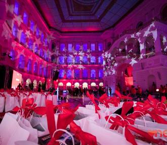 Akcja One Day. Ty też możesz zostać Świętym Mikołajem [patronat NaM]