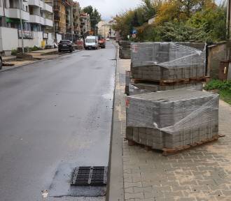 Przebudowa ulicy Wolność w Radomiu na finiszu. Co pozostało do wykonania? (ZDJĘCIA)