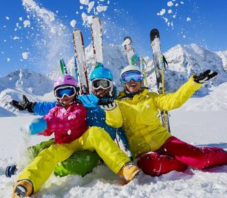 Sezon narciarski - sprzęt dla początkujących narciarzy