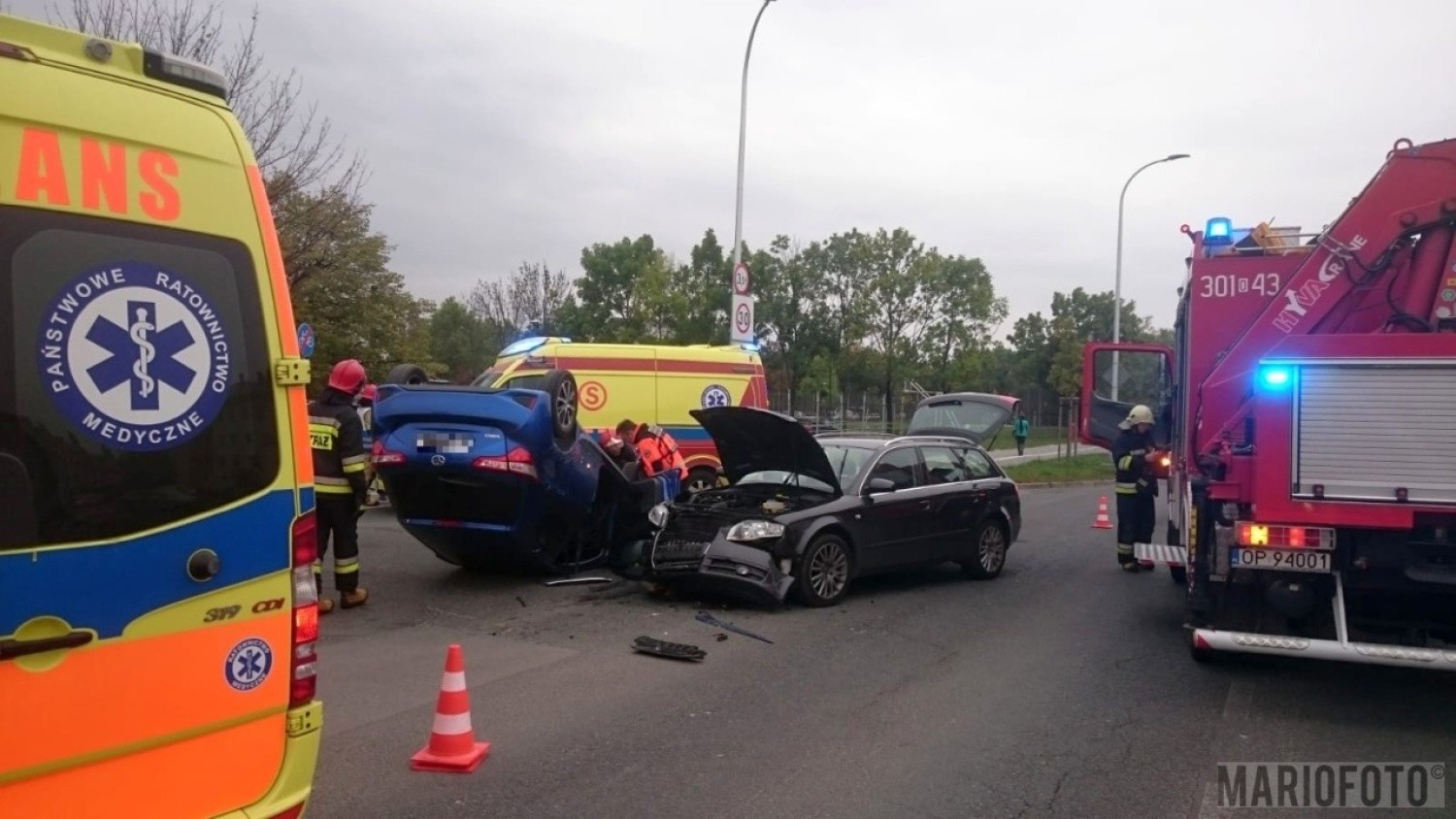 Do groźnie wyglądającej kolizji dwóch samochodów osobowych na ul