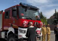 Uroczysty Dzień Strażaka w KP PSP Wieluń. Do jednostki trafił nowy wóz