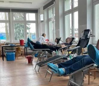 10 litrów krwi oddali uczestnicy akcji w szkole w Ratajach