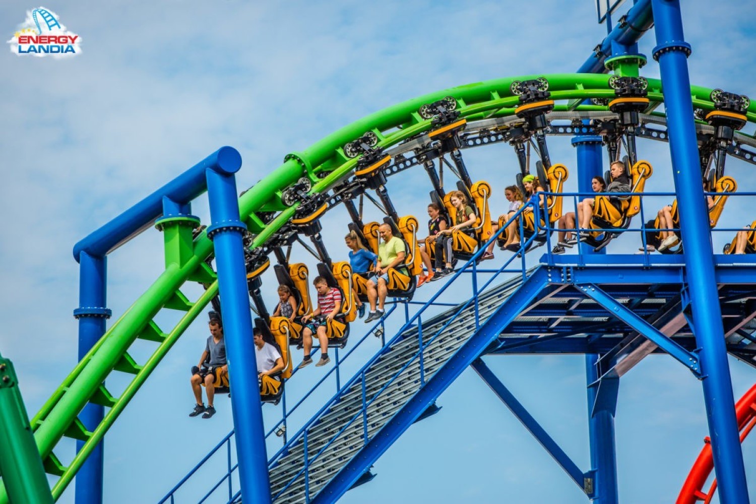 Energylandia, Rodzinny Park Rozrywki w ZatorzeTo największy park rozrywki w Polsce, gdzie atrakcje znajdują się na obszarze 30 hektarów