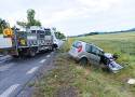 Śmiertelny wypadek na drodze Uciechów-Kołaczów na DW384 w powiecie dzierżoniowskim. Nie żyje jedna osoba AKTUALIZACJA, ZDJĘCIA