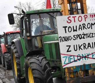 Tak rolnicy z myśliwymi blokowali drogę krajową nr 62 w Kruszwicy. Zobaczcie zdjęcia 