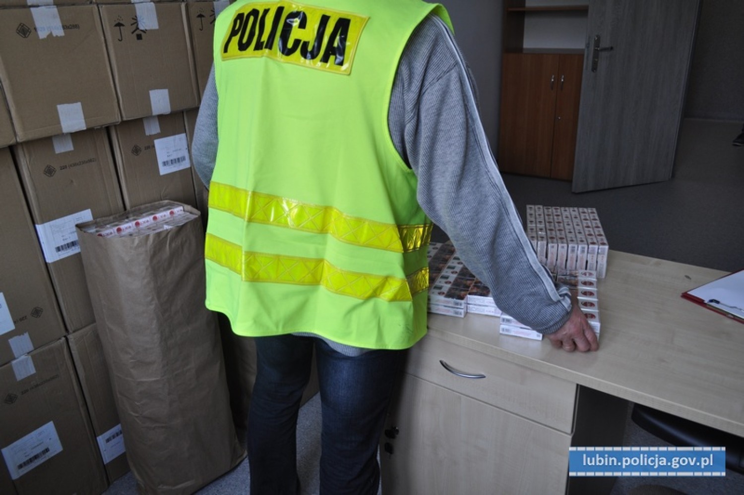 Policjanci z Lubina przejęli olbrzymią kontrabandę