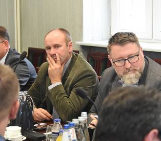 Podatki w gminie Bełchatów będą od przyszłego roku niższe. Tak zdecydowali radni