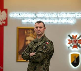 Ratował ludzi w pożarze domu w Osielsku. Na co dzień jest żołnierzem w Bydgoszczy