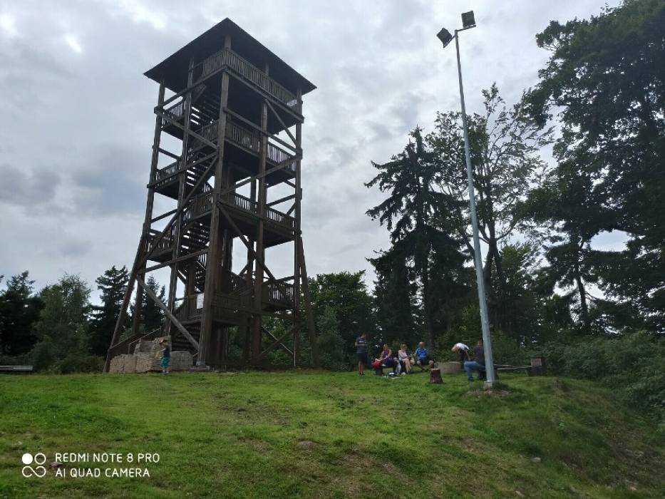 Ruszyła budowa drugiej wieży widokowej na Dzikowcu w Boguszowie - Gorcach