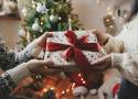 Najlepsze pomysły na świąteczne prezenty! Zobacz, co możesz podarować bliskim