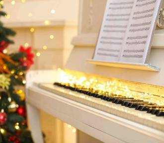 Kolędy i znane melodie świąteczne zabrzmią w Filharmonii Zielonogórskiej