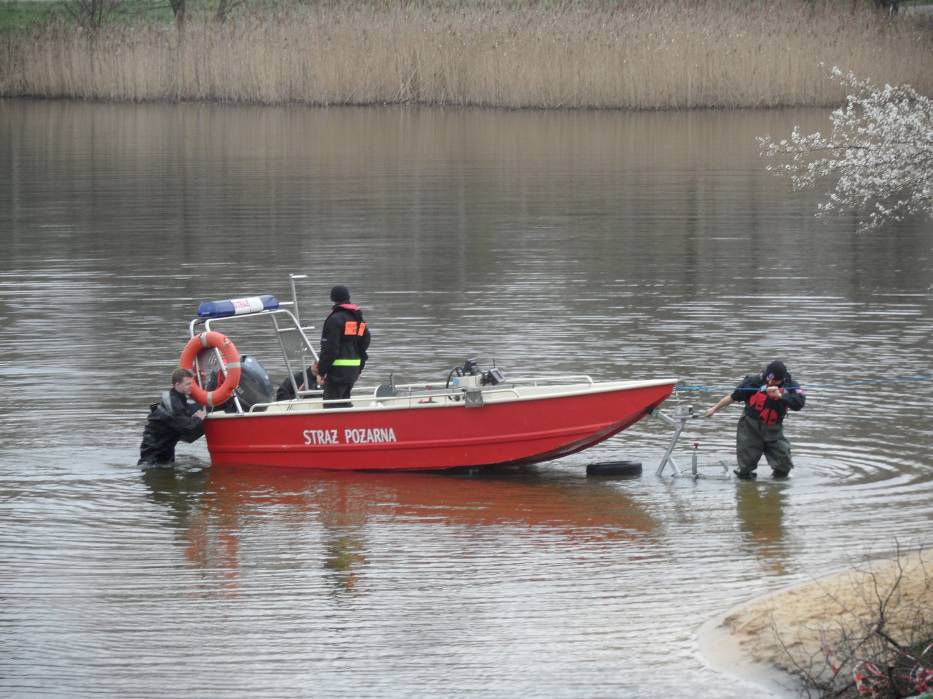Częstochowa Ze Zbiornika Adriatyk Wyłowiono Ciało Zdjęcia