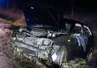 Groźny wypadek na drodze między Kostrzynem a Górzycą. Auto wypadło z drogi
