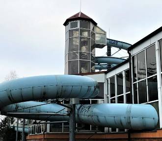 Miasto ogłosiło kto zmodernizuje pływalnię Akwawit w Lesznie