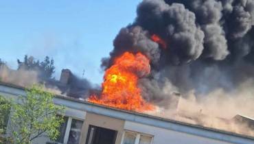 Pożar budynku wielorodzinnego w Dzień Strażaka. Ewakuowano 35 osób!
