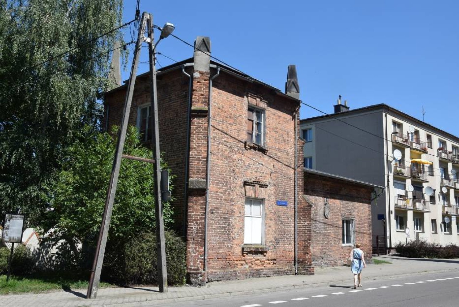 Rewitalizacja domku gotyckiego w Opatówku. Remont potrwa do września