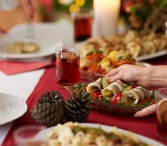Świąteczny catering. Gdzie i za ile zamówisz 12 wigilijnych dań? Ceny i menu