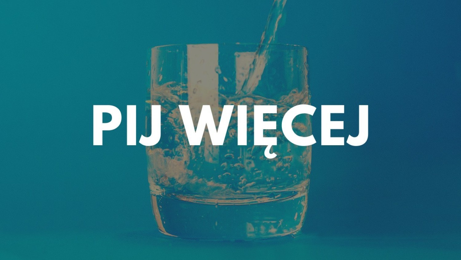 Przed wyjściem do pracy nie zdążysz dopić herbaty, a po wyjściu z pracy orientujesz się, że właściwie niewiele piłeś w ciągu dnia? Tu może leżeć przyczyna twojego wiecznego zmęczenia, a także częstych bólów głowy
