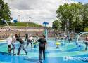 Dzień Dziecka 2024 z wodnym placem zabaw w parku Jordana. Działają już także krakowskie tężnie solankowe oraz miejskie pitniki