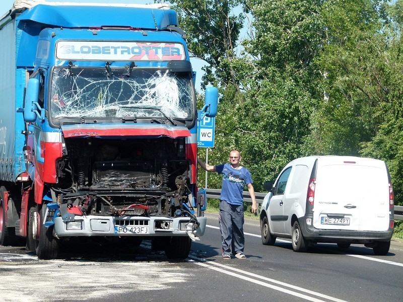Do wypadku doszło w piątek o godzinie 4